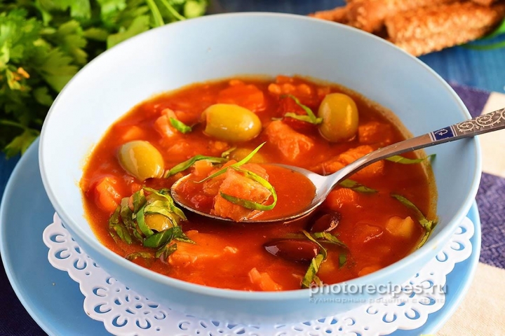 Фото томатного рыбного супа